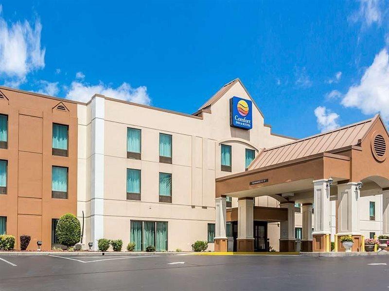 Comfort Inn & Suites Куквілл Екстер'єр фото