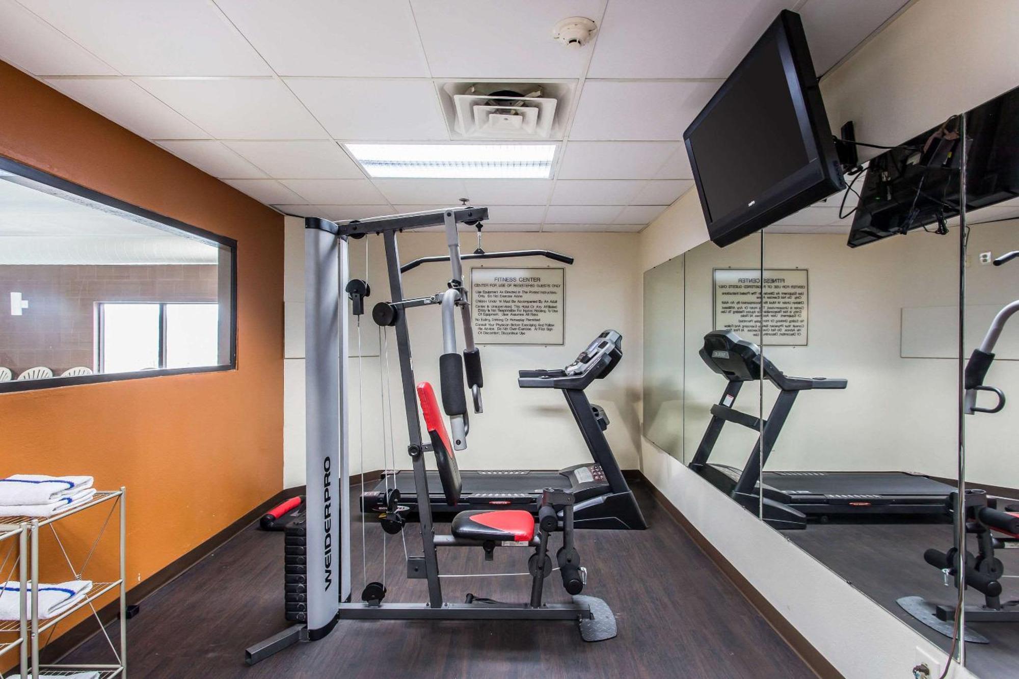 Comfort Inn & Suites Куквілл Екстер'єр фото