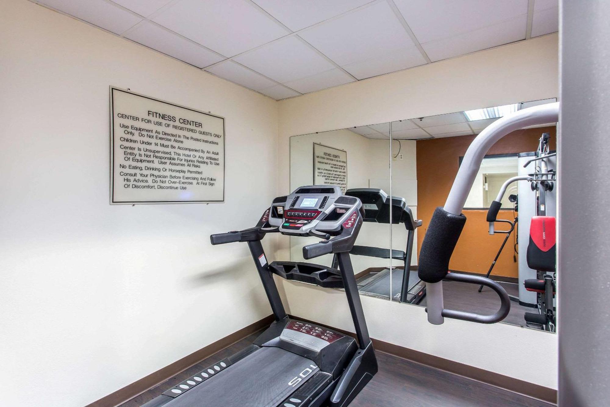 Comfort Inn & Suites Куквілл Екстер'єр фото