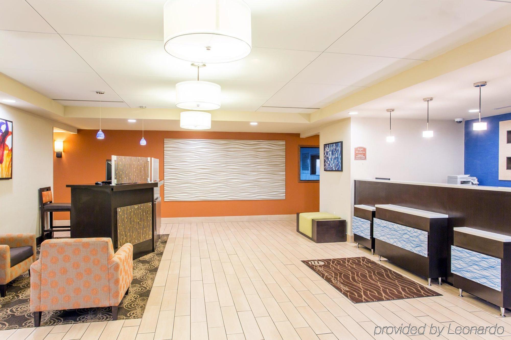 Comfort Inn & Suites Куквілл Екстер'єр фото