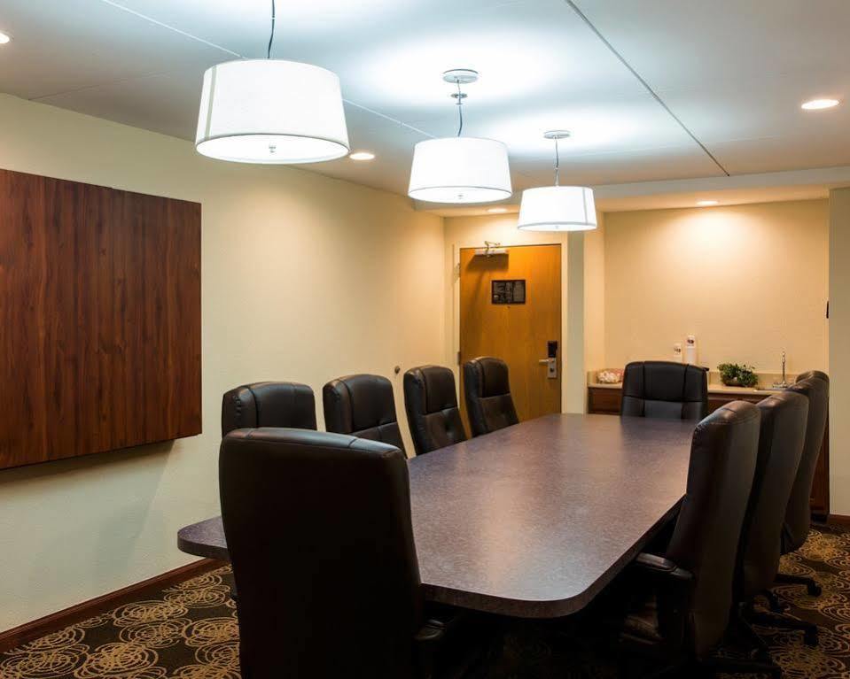 Comfort Inn & Suites Куквілл Екстер'єр фото